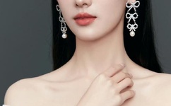 床吻戏cut哔哩哔哩